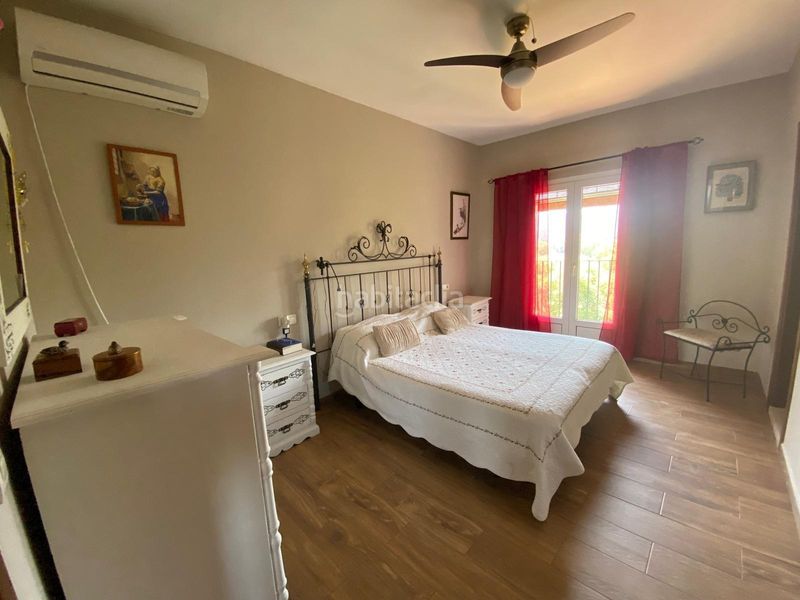 Foto 1916bbf2-ce1c-4670-8312-2752bf5e189f. Chalet mit parking in Barrios (Los)