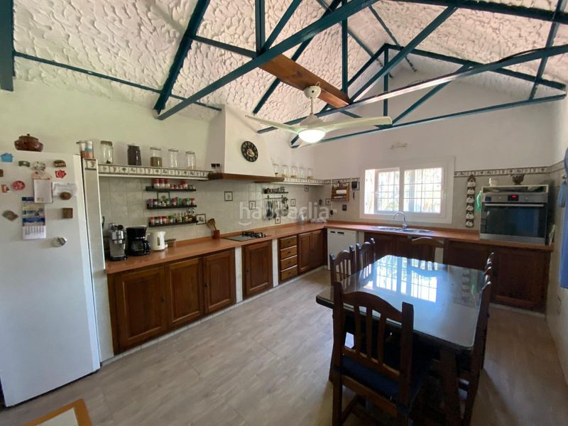 Foto 1daa185b-5e5b-419c-9ae1-c8df1fe59b45. Chalet mit parking in Barrios (Los)
