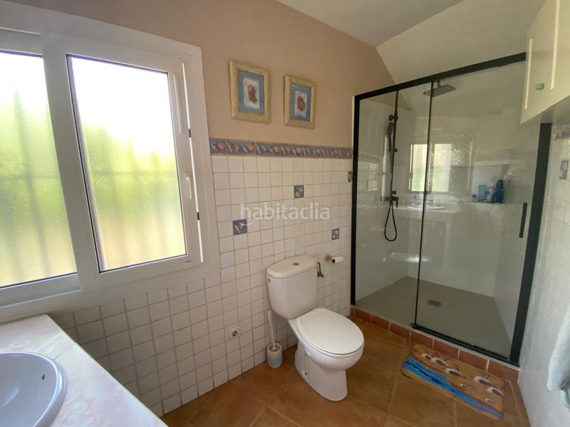 Foto 68cb7a85-55ce-4e3c-a2ec-1d588705c5f8. Chalet mit parking in Barrios (Los)