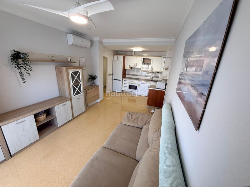 Foto 5db9727f-15e6-4735-9633-445cb22b5ae5. Piso espectacular apartamento a tan solo 200 metros de la playa en urbanización sabinillas playa en Manilva
