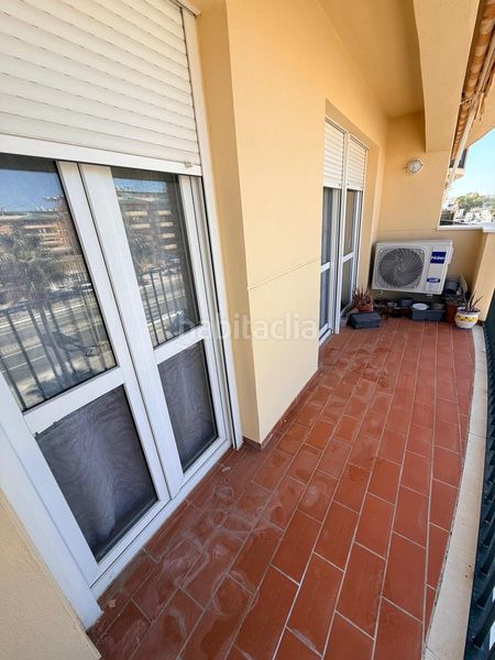 Foto 8380997f-a715-44c8-bc27-e844a7ffcca9. Piso espectacular apartamento a tan solo 200 metros de la playa en urbanización sabinillas playa en Manilva
