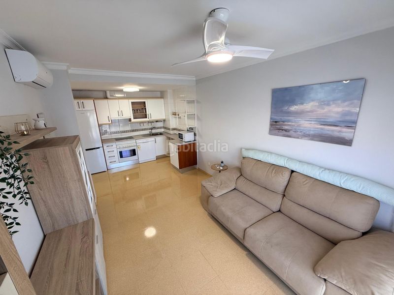 Foto 84cf4916-4b58-4185-915c-d7f3d29184a5. Piso espectacular apartamento a tan solo 200 metros de la playa en urbanización sabinillas playa en Manilva