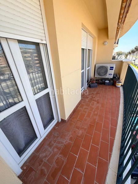 Foto b189d8a7-21a6-4efa-a6d1-a88e53f24b09. Piso espectacular apartamento a tan solo 200 metros de la playa en urbanización sabinillas playa en Manilva