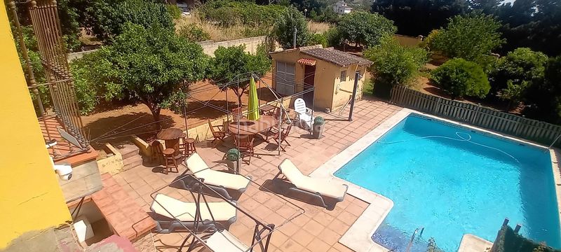 Foto b65fe682-5da5-4899-92c2-10b6a6e360ba. Xalet amb piscina a San Roque pueblo San Roque