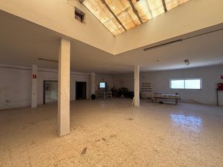 Apartamento en San Roque Pueblo. Local con proyecto para apartamentos