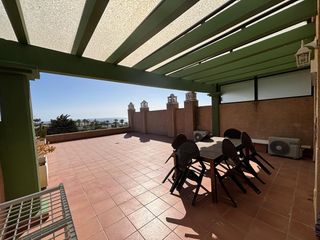 Piso en La Alcaidesa. Apartamento en la alcaidesa