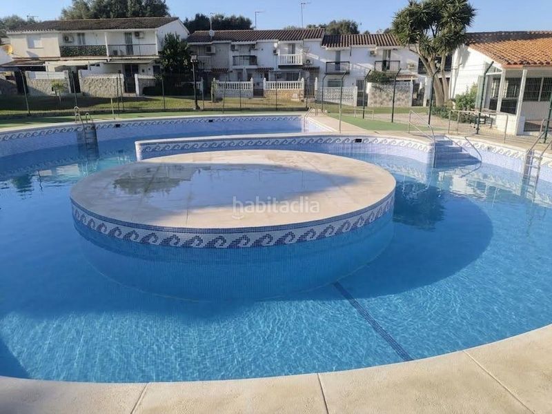 Foto 852ef13d-cad0-435f-bb67-7a9b3fe31884. Casa amb aparcament piscina a Barrios (Los)