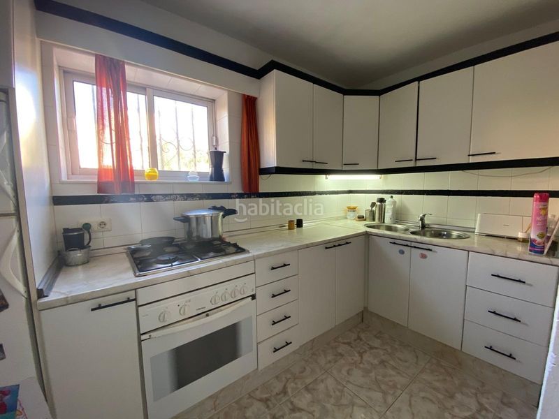 Foto c16c9cb6-9047-4428-9d6c-a0fdf6198612. Casa amb aparcament piscina a Barrios (Los)