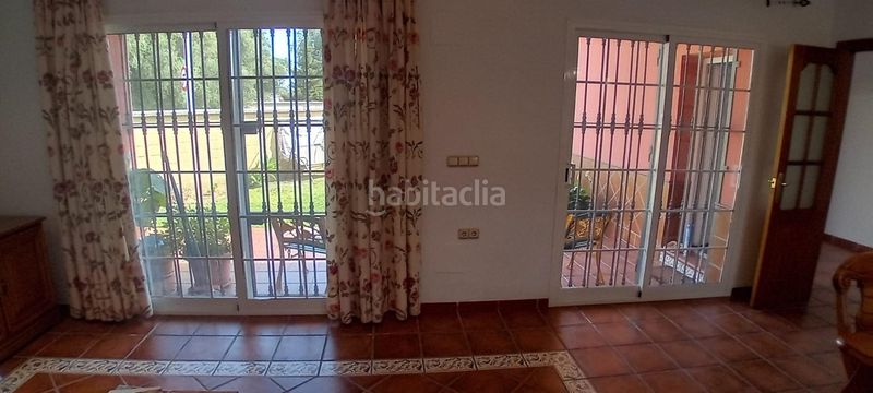 Foto 5f86d5a9-5fc0-4130-9733-9b1574b12a77. Chalet  independiente en Los Pinos en Los Pinos Algeciras
