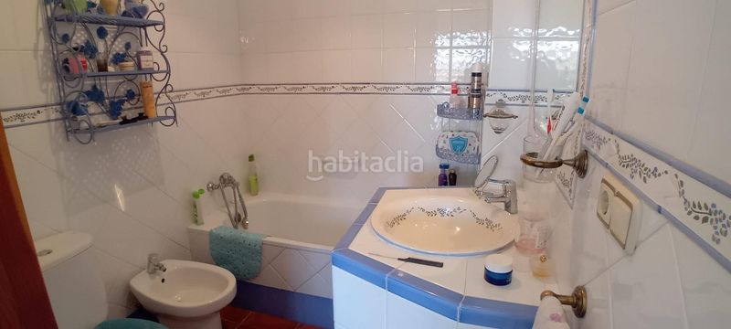Foto b7d68f50-be0c-495c-a5f1-f6f09d899c28. Chalet  independiente en Los Pinos en Los Pinos Algeciras