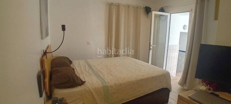 Foto 0c73074d-2f26-4087-8e6a-662e9203e154. Chalet se vende casa en el centro en Casco Antiguo Algeciras