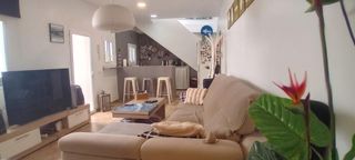 Chalet à Casco Antiguo. Se vende casa en el centro de algeciras
