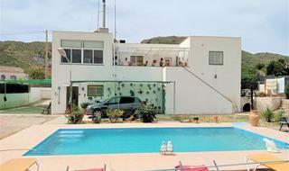 Haus in Barrio peñas negras 9