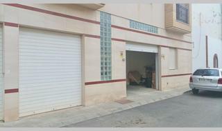 Local commercial  Avenida granada sur. Local en campohermoso