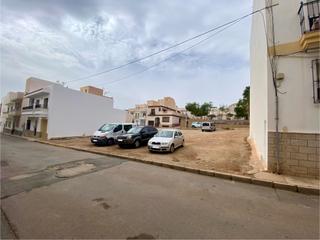 Terreny residencial a Calle murillo 19. Sola para la casa de sus sueños