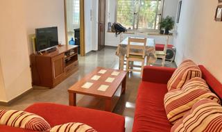 Casa aparellada a Carboneras. Duplex unico en venta