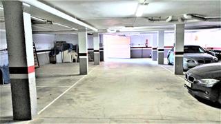 Lloguer Aparcament cotxe a Calle córdoba 31. Plaza de garaje en alquiler