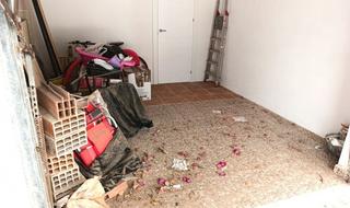 Local commercial  Calle hawai. Local garaje en venta