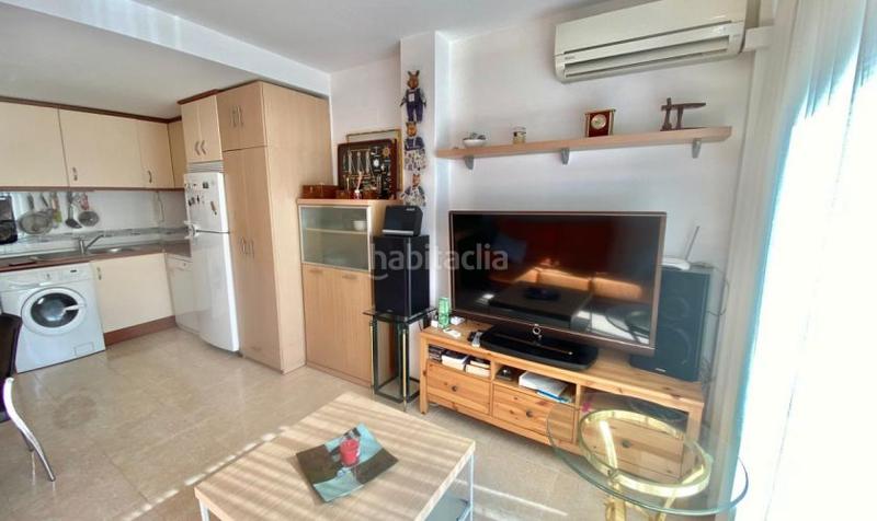 Foto 42614570-2eec-43b9-b638-25f662700e13. Piso en calle joaquin sabina 16 piso playa lancon en Carboneras