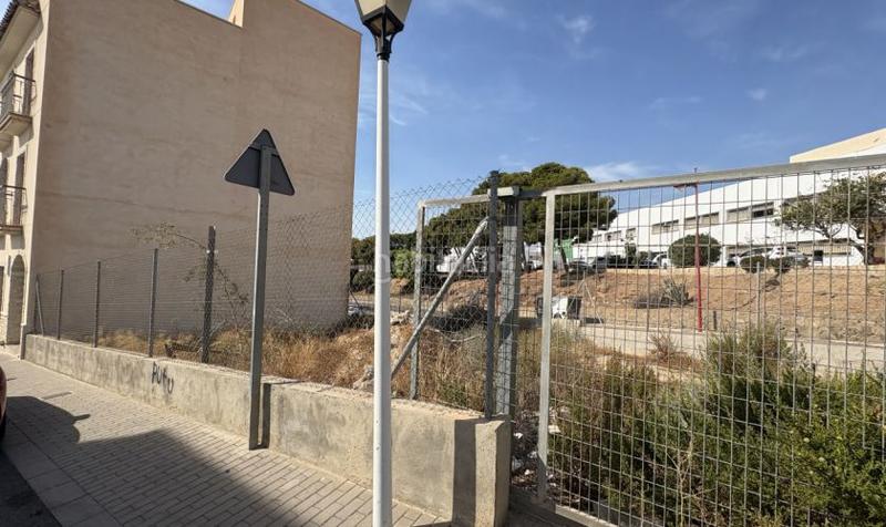 Foto f6ff5dd7-a4b9-4793-a0c7-2ac01531e9ae. Terrain résidentiel dans calle carril 21 dans Carboneras