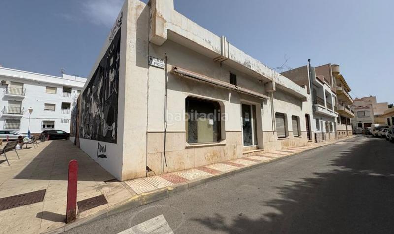 Foto ae9e71c4-170b-4ca5-80d8-ac0a712aed33. Terrain résidentiel dans calle la plaza 08 dans Carboneras