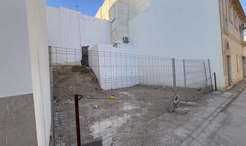 Foto 5b24ff1f-13f9-46fe-a7dc-50a04c78423e. Terreny residencial a calle la manga 17 a Carboneras