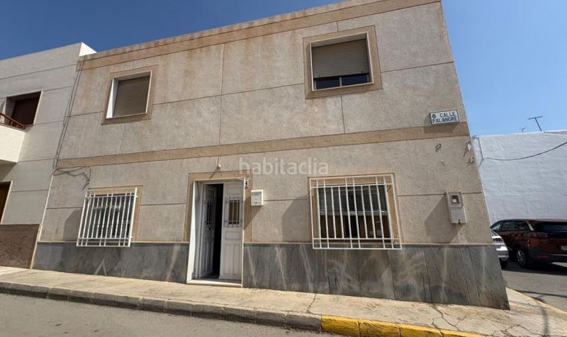Foto b4fa9a86-e8fc-4d80-90ac-a45a9d9de988. Casa a Carboneras