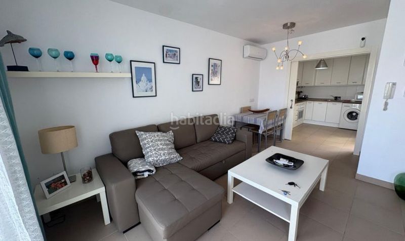 Foto 54cd1e94-190e-4a44-a774-5729760d4175. Casa adossada amb aparcament a Carboneras
