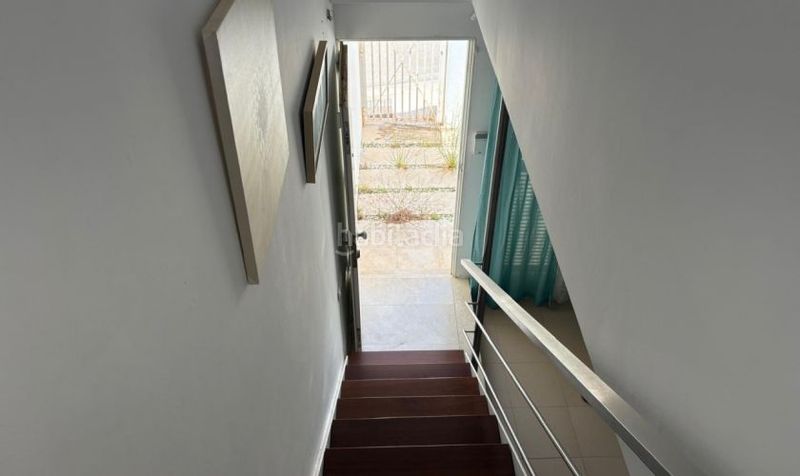 Foto cca13a77-2c1f-4464-ac1a-ea3afe1d7f6b. Casa adossada amb aparcament a Carboneras