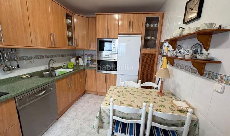 Foto cc8cbbde-9d07-4dc8-8d5e-56316088eda2. Casa adossada amb aparcament a Nijar Pueblo Níjar