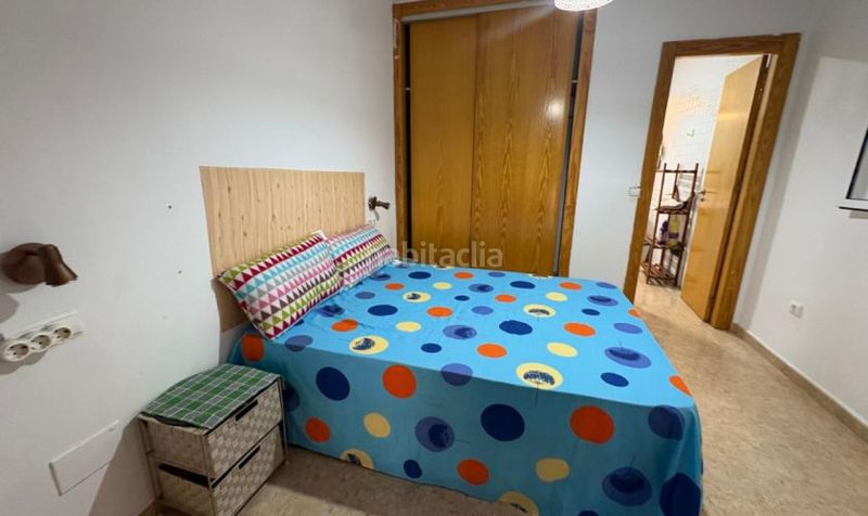 Foto b20ca15d-abe3-42b9-8540-4d7e3a0eced4. Piso  duplex centro en Carboneras