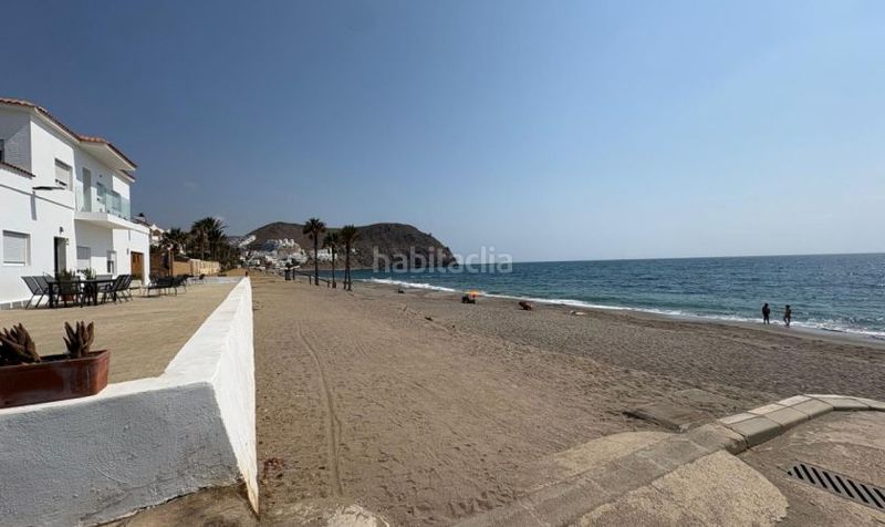 Foto 1e8891da-08e4-4cbd-bdb9-6d9cc10cc0e0. Piso  junto a la playa del lancon en Carboneras