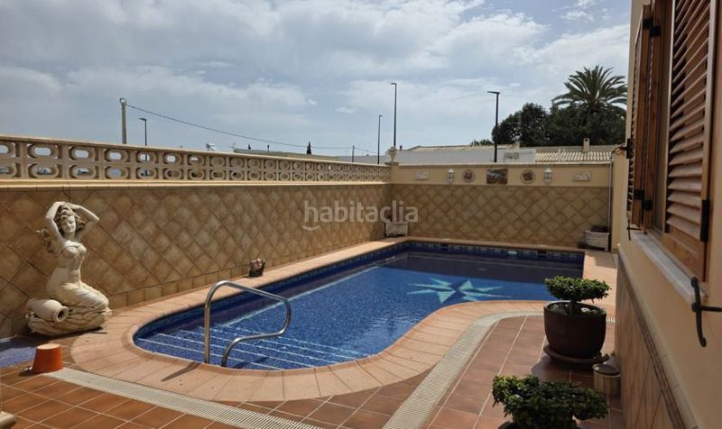 Foto cfe65b91-fd0f-44c0-8630-d81879085e71. Chalet  en Vera ciudad Vera