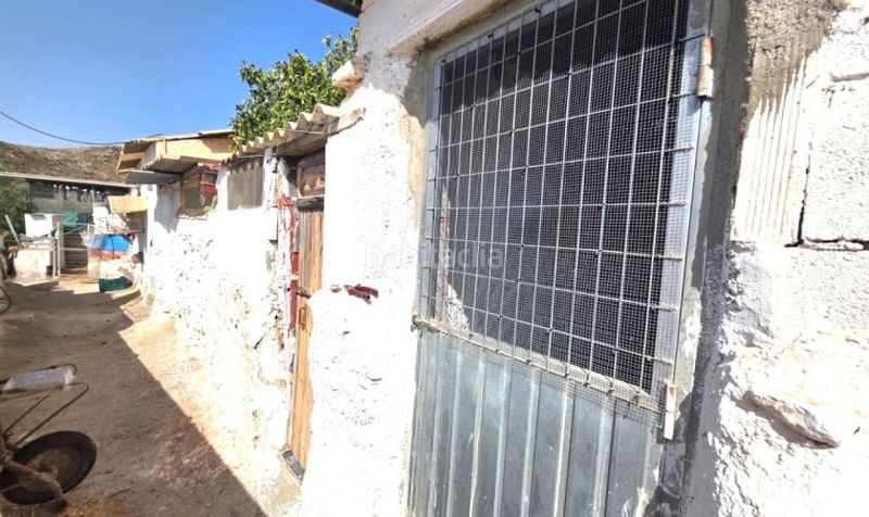 Foto 8bab350b-3508-463c-ba1c-040f589e8e05. Casa a Carboneras