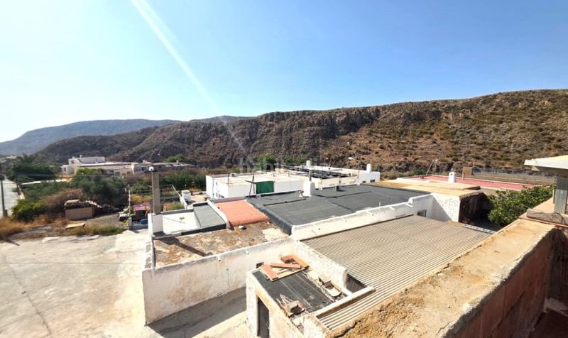 Foto b876e33d-6841-454d-8eca-0ec64e81f3c0. Xalet a Carboneras