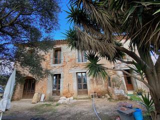 Maison à Consell. Finca para reformar en las afueras de consell con una hermosa vi