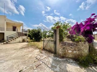 Maison à Selva. Finca rústica con cédula a las afueras de selva