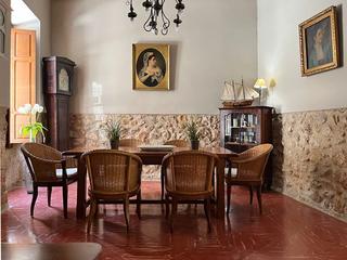 Casa a Alaró. Magnifica casa de pueblo con licencia de hotel.