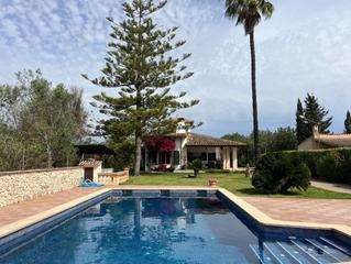 Casa a Sencelles. Autntica finca con piscina y gran plantacin de naranjos cerca