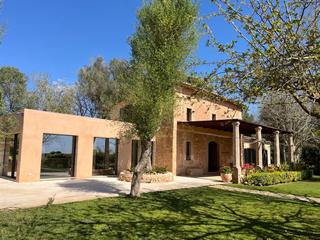 Haus in Algaida. Pintoresca casa de campo con casa de invitados, piscina y agricu