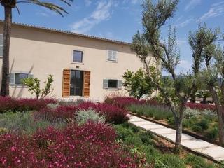 Casa a Es Garrovers. Fantástica casa de campo reformada a 10 min. de palma