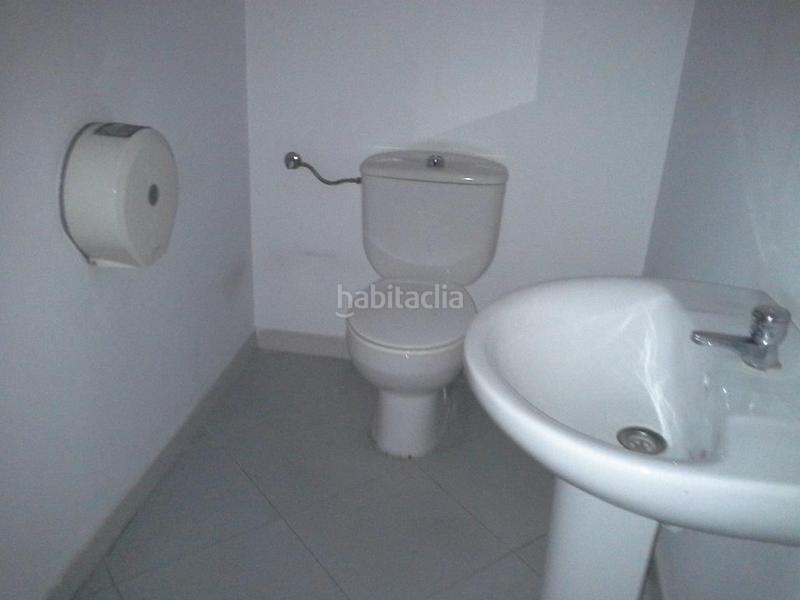 Foto 02b6ea0e-35ef-4b44-988f-e9ee6ca7b5e4. Büro in avenida blas infante 8 in El Tardón - El Carmen Sevilla