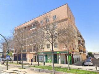 Location Local commercial à Calle bañer de salcedo 1