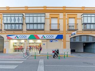 Local commercial à Calle real 117