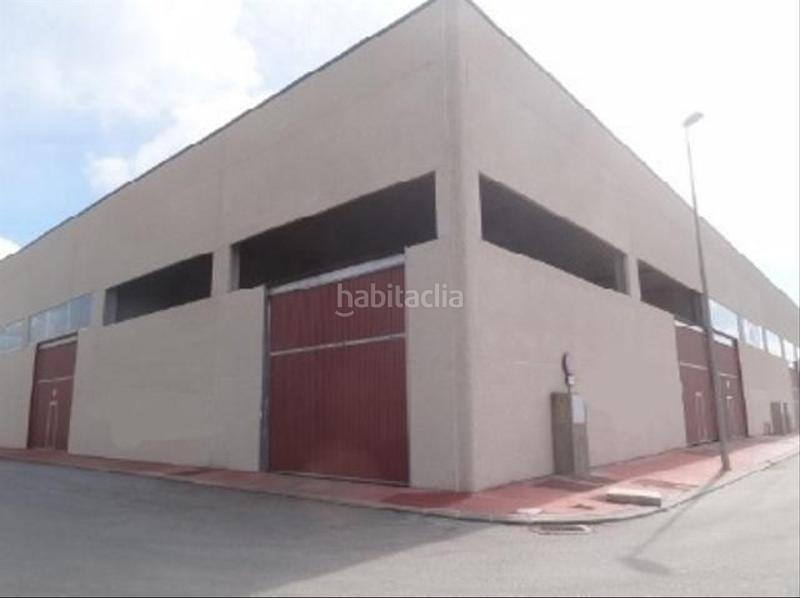Foto e8f9dada-e818-4435-911c-f2e4122232f8. Bâtiment à usage industriel dans calle los palmeros 24 dans Burguillos