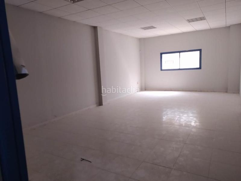 Foto 09c7f5fa-66d1-499e-bc94-0ea11c744a43. Local comercial a carretera almensilla 2 a Bollullos de la Mitación