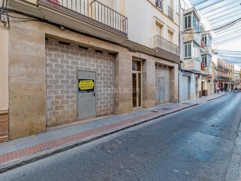 Foto 04b433c3-3230-45e5-85b6-e24b82884109. Business premise in calle santa maría magdalena 38 in Dos Hermanas