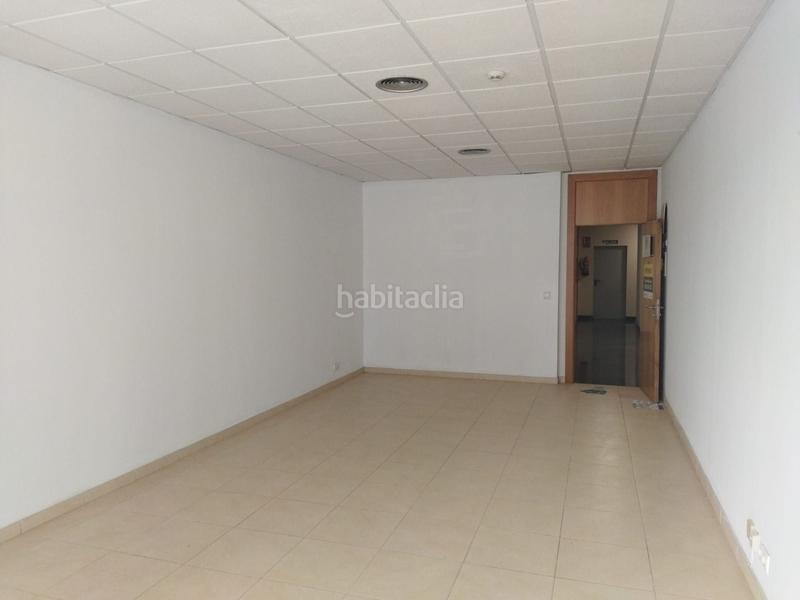 Foto b15974f5-32fc-478b-b604-2f55c18a745e. Bureau dans calle arquitectura 5 dans San Jerónimo - La Bachillera Sevilla