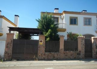 Maison jumelée à Calle jardines de san telmo 8