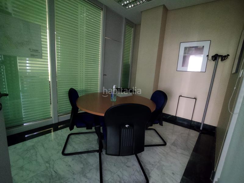 Foto 20b6f94a-52a2-45ca-b532-1cbeb94ee234. Local comercial en avenida de Bellavista 68 local en Bellavista en Sevilla